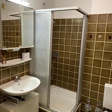 아파트 1-room *